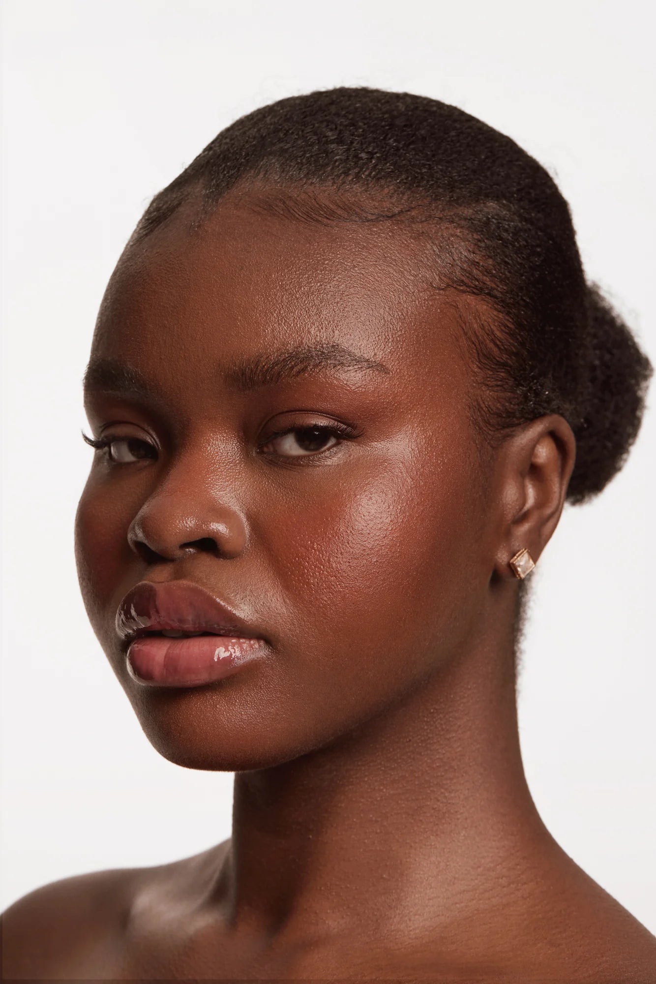 mannequin portant le blush cherry pie de selfcarebybloom