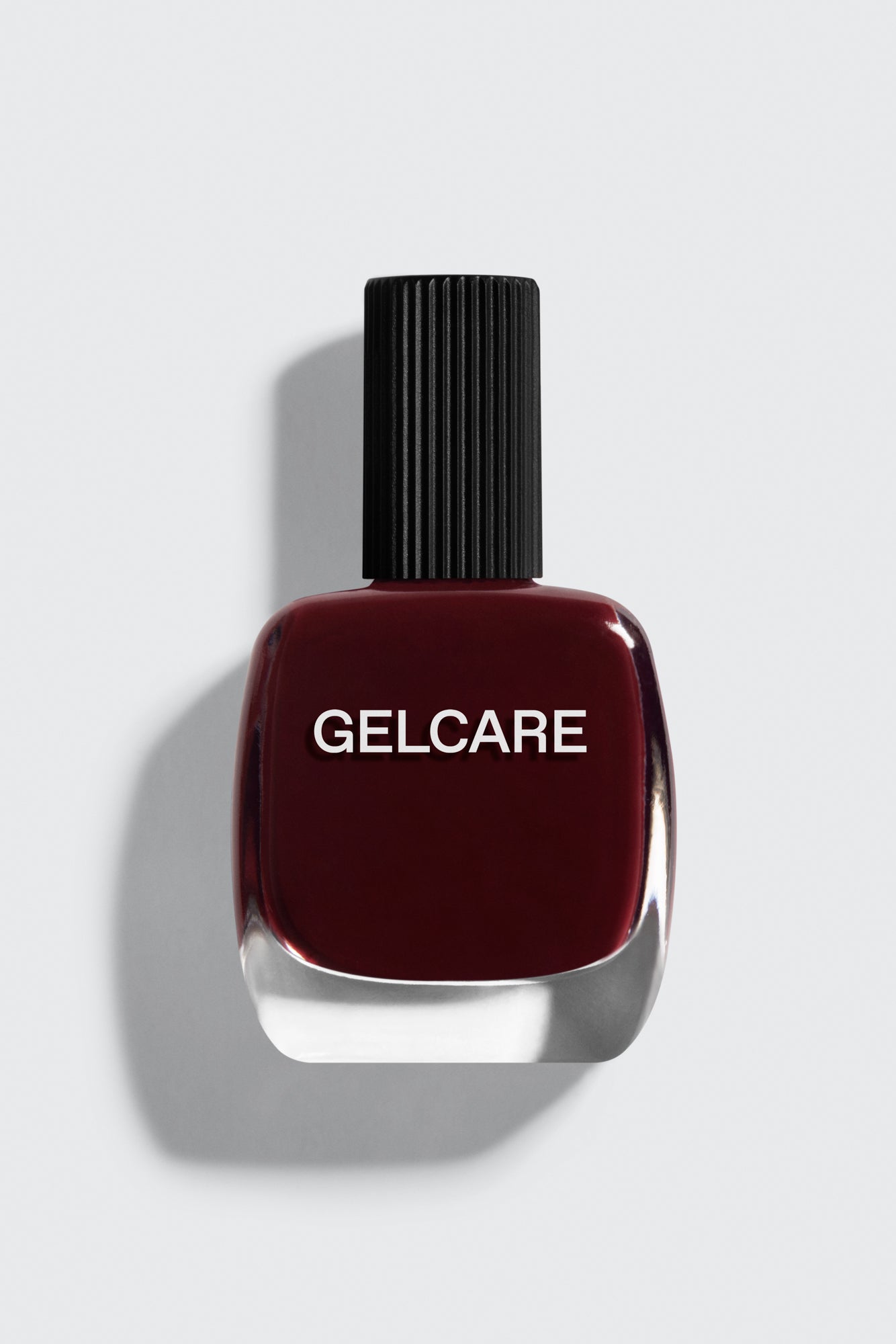 Bouteille de vernis rouge foncé Margaux Gelcare