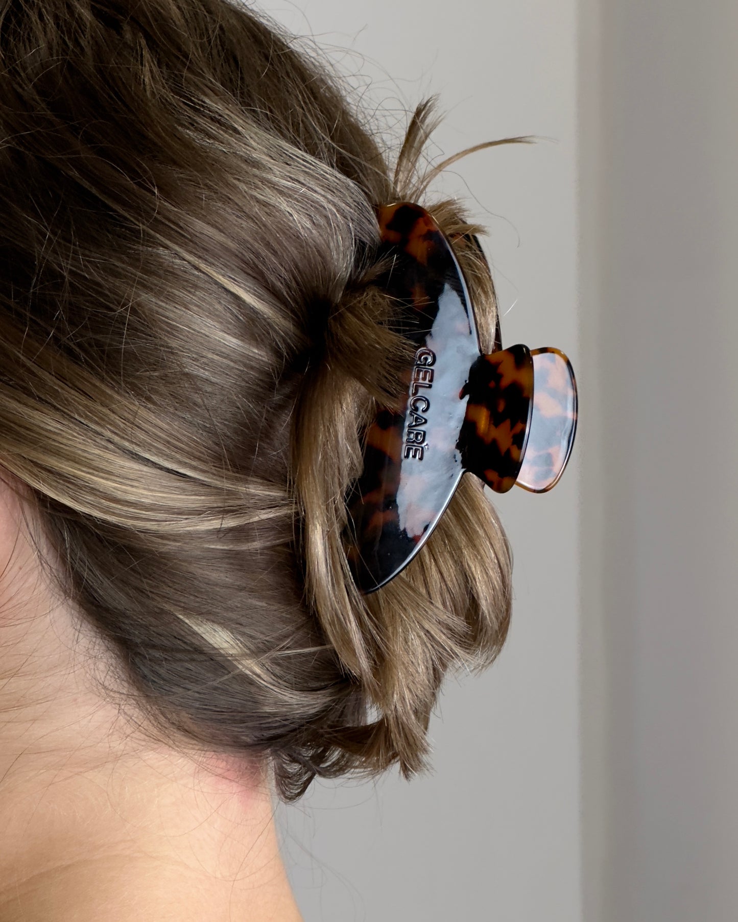 HAIR CLIP